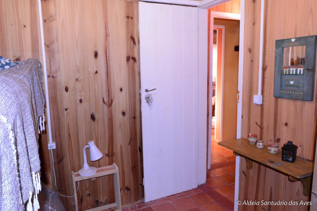 Aldeia Santuario Das Aves Tavares ภายนอก รูปภาพ